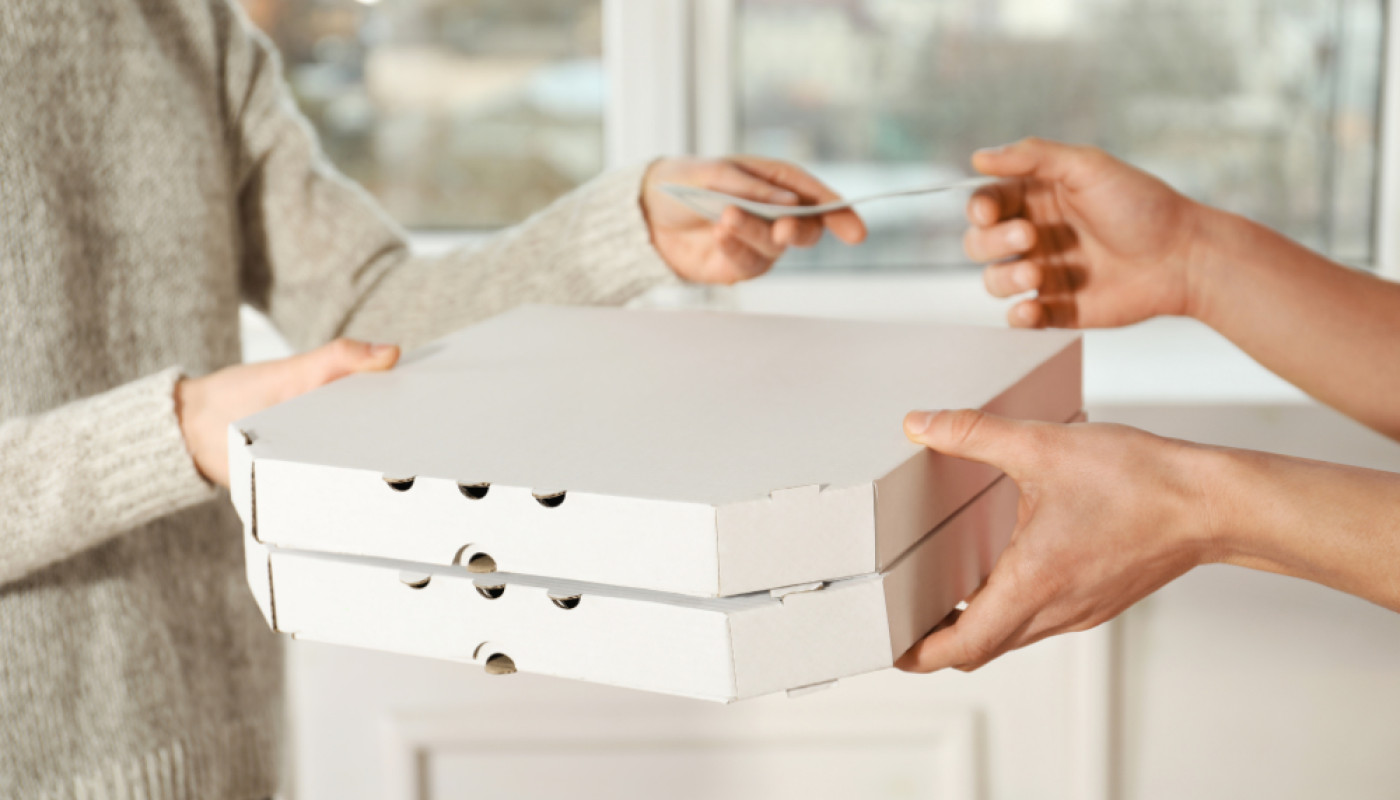Qui propose la livraison de pizzas artisanales à Tresses (33) ?